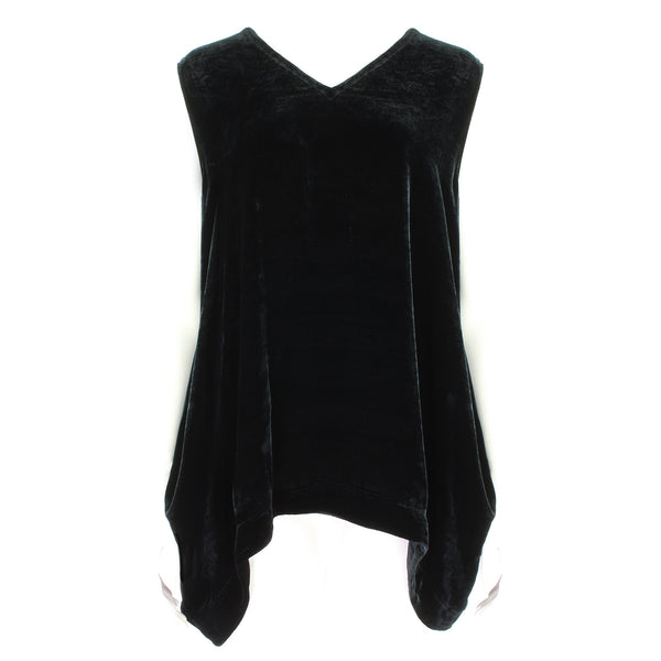 Nehera top in a luxurious soft black velvet