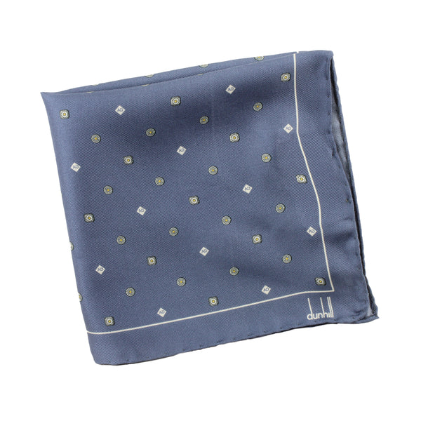 Dunhill mulberry silk pocket square Luxurious silk with a logo component pattern