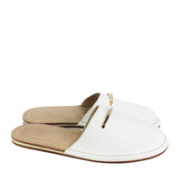 Dunhill Duke fine leather slippers in an off white tone